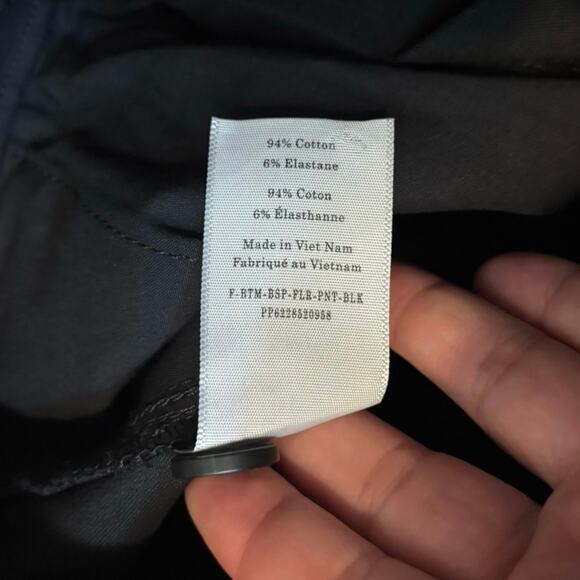 NWOT Everlane The Bi-Stretch Flare Pant In Black Size 00 - Picture 6 of 9